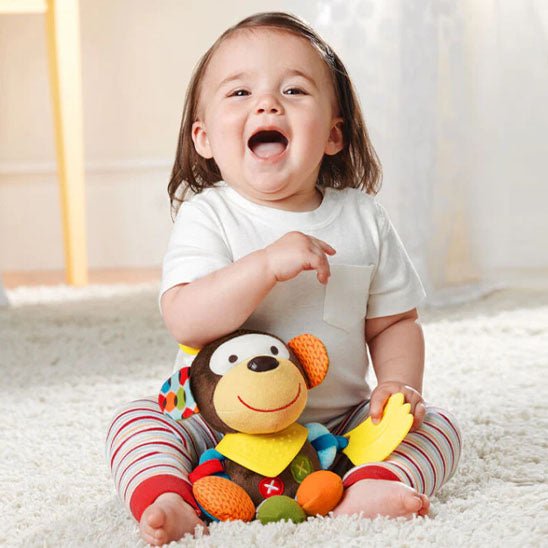 Hochet bébé - Skip Hop Peluche™ - Mon Univers Éveil Bébé