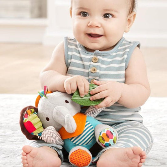 Hochet bébé - Skip Hop Peluche™ - Mon Univers Éveil Bébé
